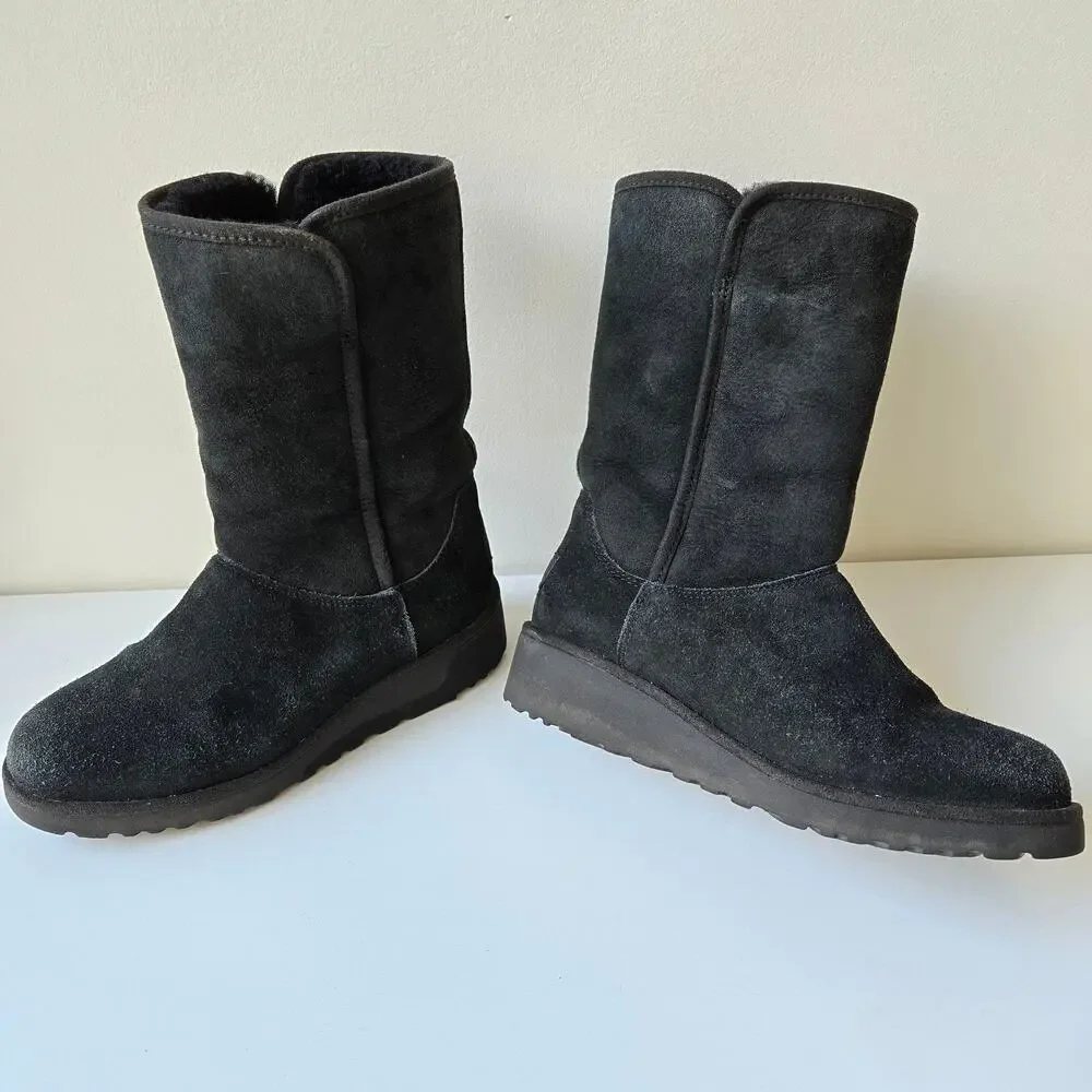 UGG Amie Women's Classic Slim Black Sheepskin Wedge Boots Casual Size US 5 EU 36